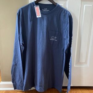 Vineyard Vines Long-sleeve T-shirt.